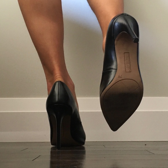 Pointed Toe Black Heels - Picture 3 of 3